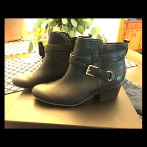 Coach boots, brand new. Never worn